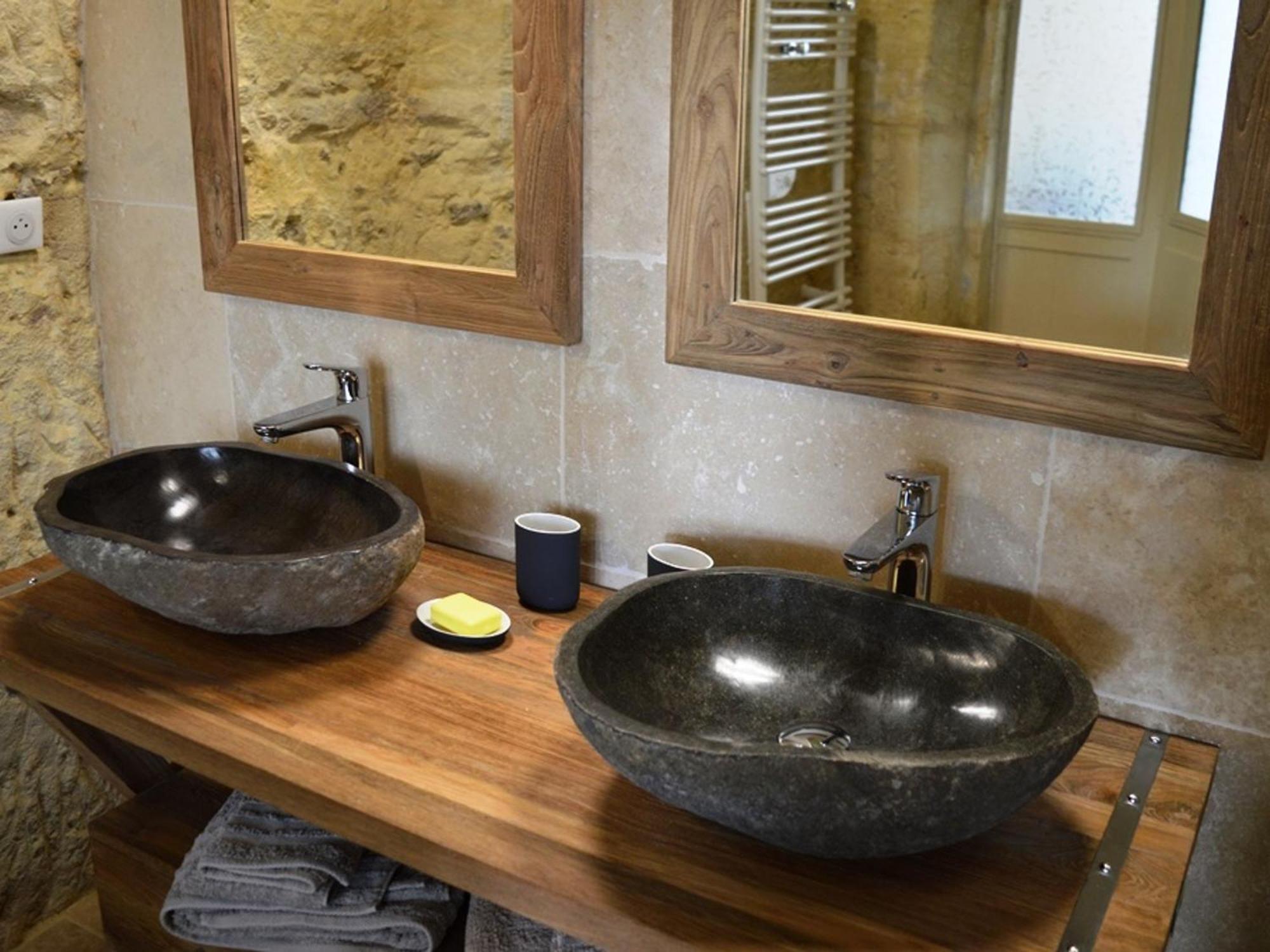 Maison Troglodyte Elegante Avec Spa, Salle De Jeux Et Jardin Clos A Vouvray - Fr-1-381-87 ภายนอก รูปภาพ