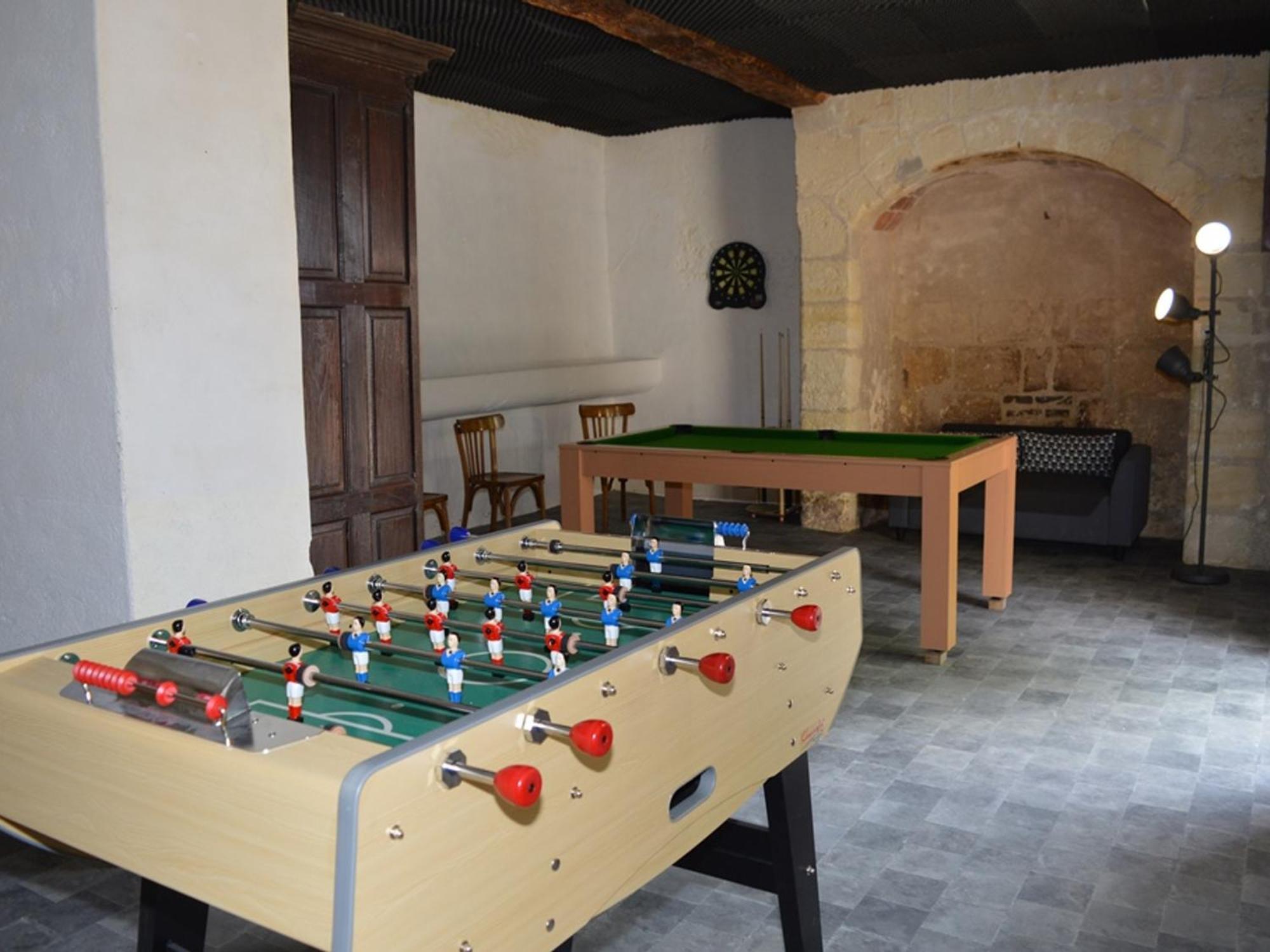 Maison Troglodyte Elegante Avec Spa, Salle De Jeux Et Jardin Clos A Vouvray - Fr-1-381-87 ภายนอก รูปภาพ